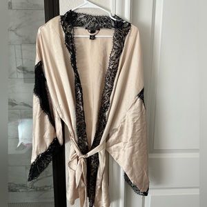Victorias Secret robe